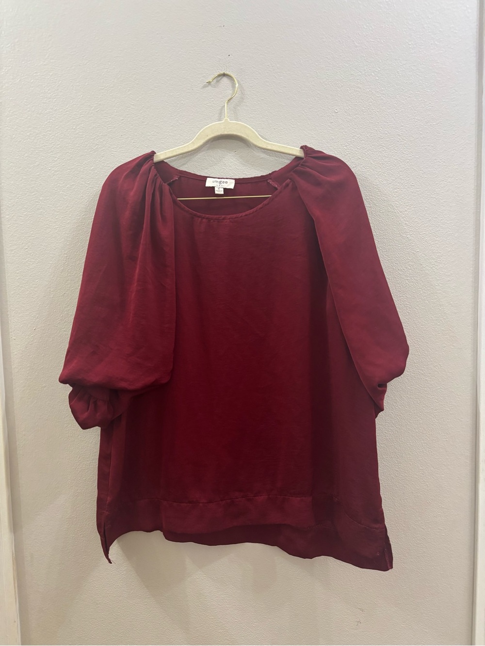 Umgee Burgundy Puff Sleeve Blouse